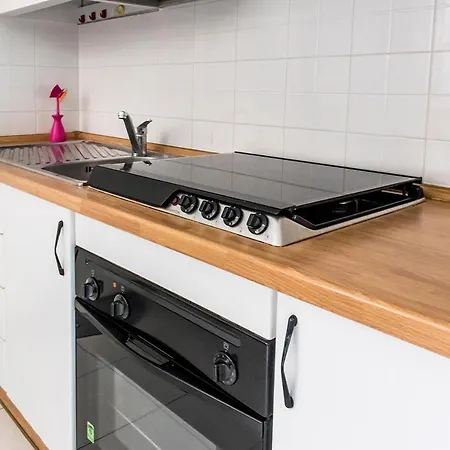 M350 - Marcelli, Trilocale Con Terrazzo In Zona Tranquilla Apartment *