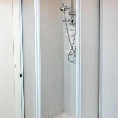 M350 - Marcelli, Trilocale Con Terrazzo In Zona Tranquilla Apartment Marcelli