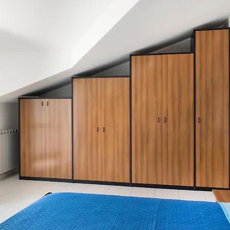 Apartment M350 - Marcelli, Trilocale Con Terrazzo In Zona Tranquilla Marcelli